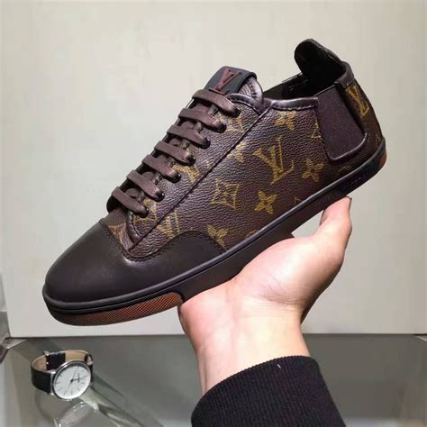 harga sepatu louis vuitton pria original|sepatu shoes Louis Vuitton.